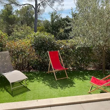 Apartment T2 Rez De Jardin Cosy *